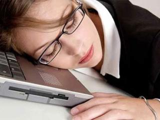 Mẹo hay chăm sóc đôi mắt thường xuyên dùng máy tính